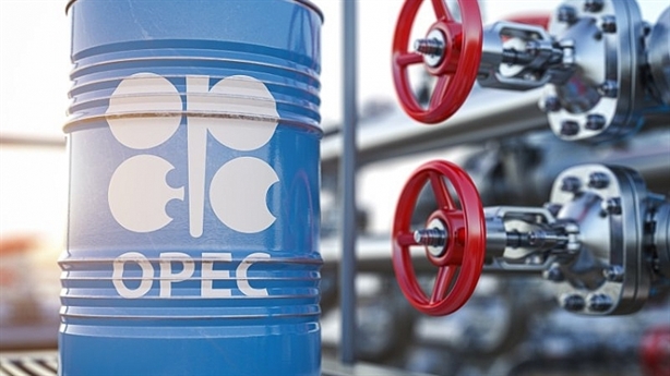 Mỹ mở kho dự trữ, OPEC+ không tăng sản lượng dầu